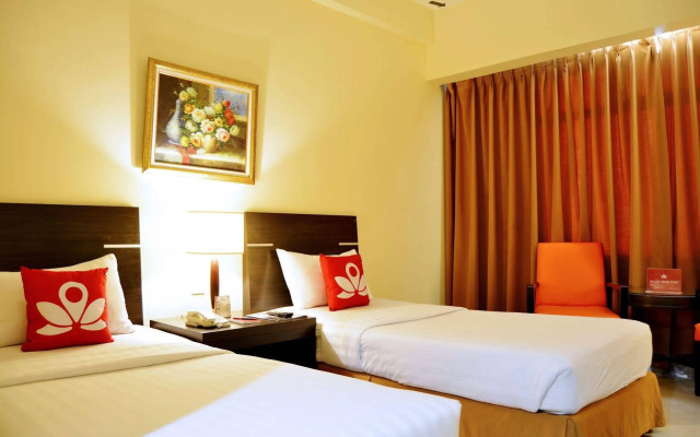 ZEN Rooms Bandengan Selatan