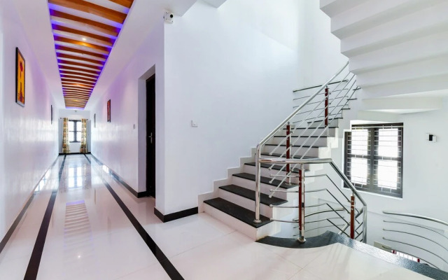 Oyo 37783 Kuwait Residency