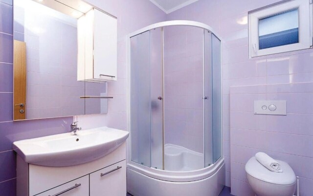 Nice Home in Prizba With Wifi and 4 Bedrooms