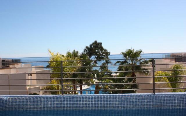 125 - Beach apartment - Private pool