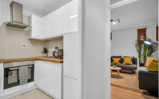 Queens Quay Mansion House Flat