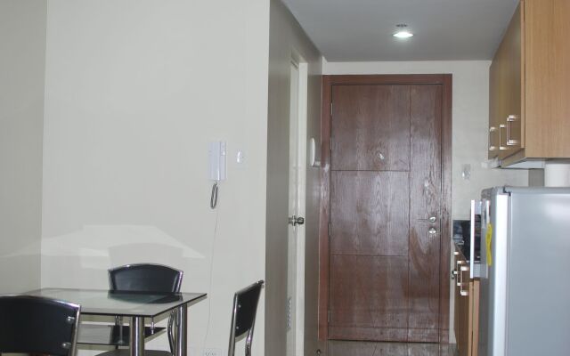 Premiere Haven at Shell Residences