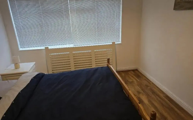 Chathamhouse/sleeps7/tv/wifi/freep
