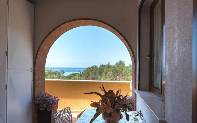 Residence Blue Pearl