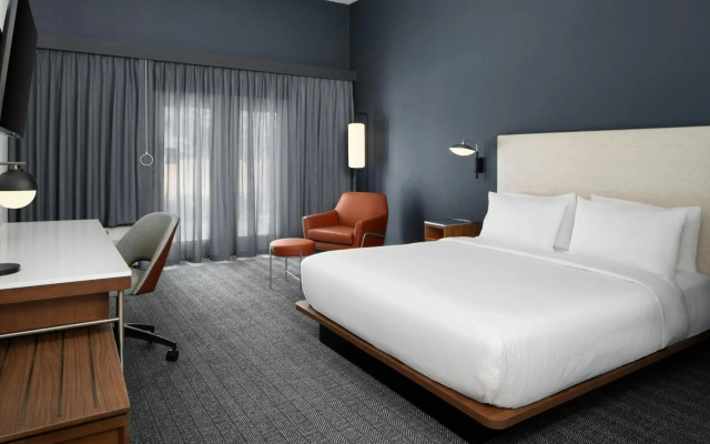Courtyard by Marriott Chesapeake