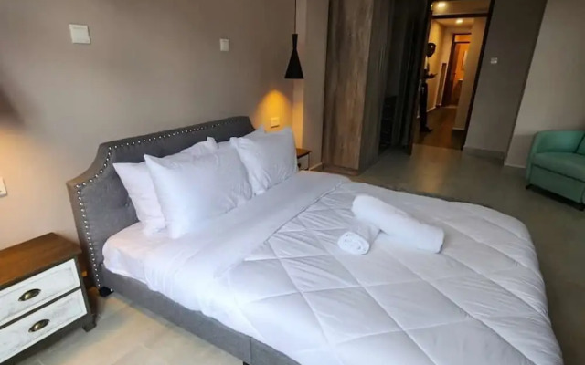 Lux Suites Westlands Cottage Apartments