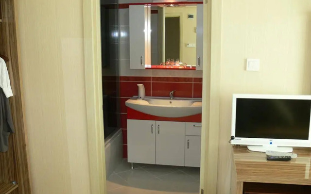 Yildirim Hotel