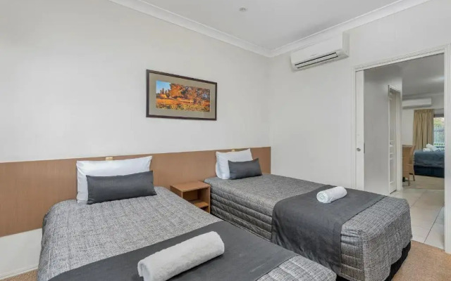 Comfort Inn Midlander Emerald