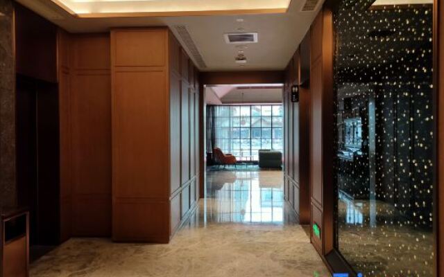 Orange Hotel (Shenzhen Bao'an International Convention and Exhibition Center)