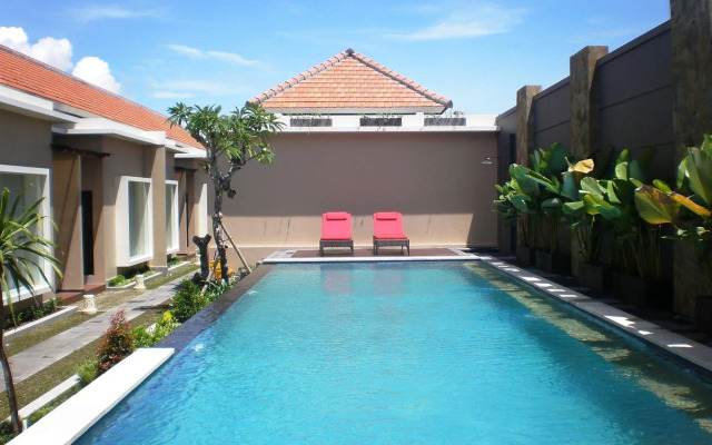 Svarna Suite Seminyak