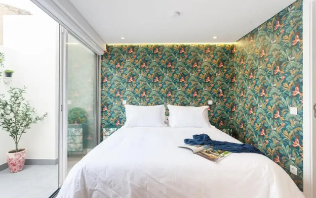 Embaixador Apartments&Suites