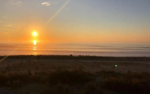 Beautiful House in Lacanau Near sea