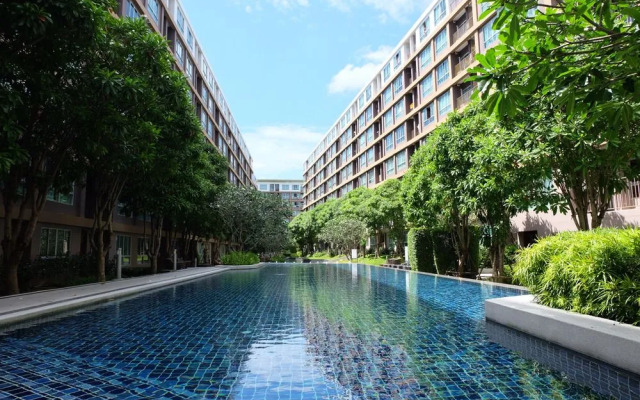 Dcondo Creek Design Room