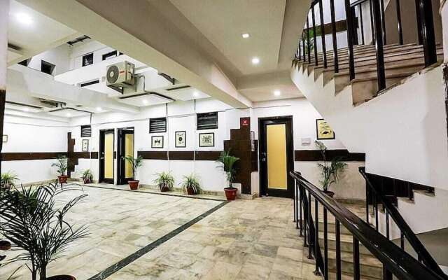 Oyo 4287 Hotel Pathik