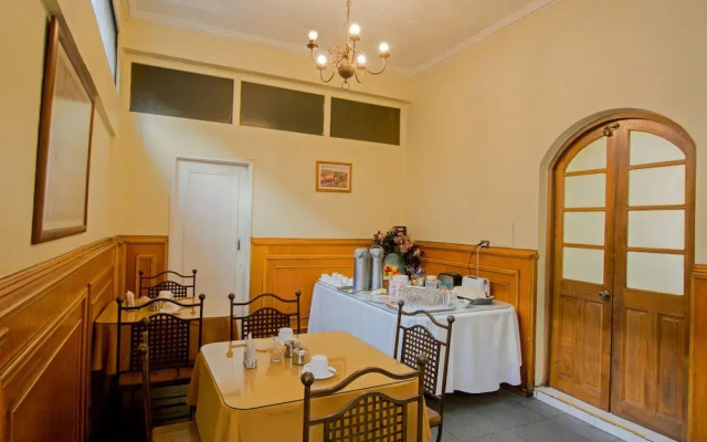 Hotel Dacarlo