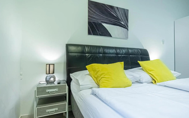 Modern Apartment suitable for Longstays