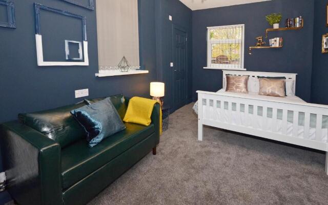 Townhouse Plus @ 301 West Street Crewe