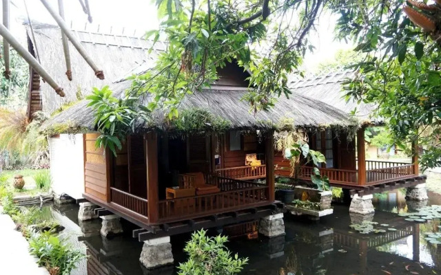 Kampung Sumber Alam Garut Powered by Archipelago