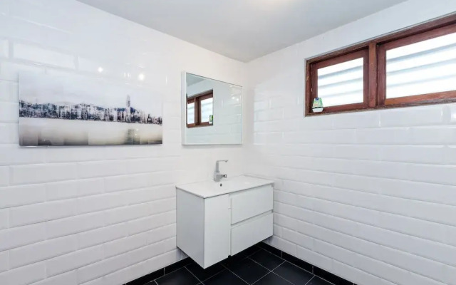 ModernTraditional4Bedroom PoolVilla T70