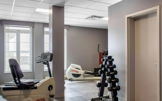Chateau Moncton & Suites, an Ascend Collection hot