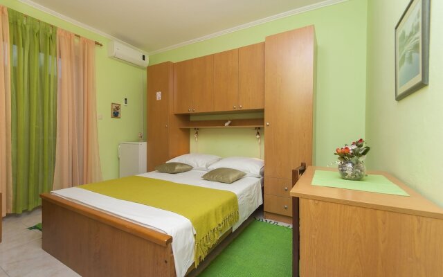 Rooms Vlahovic