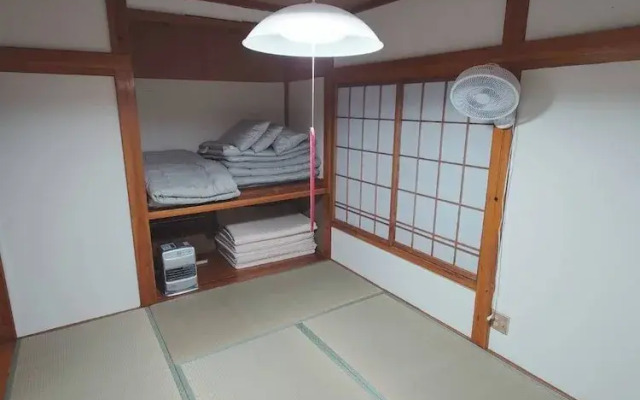 Hotel1800