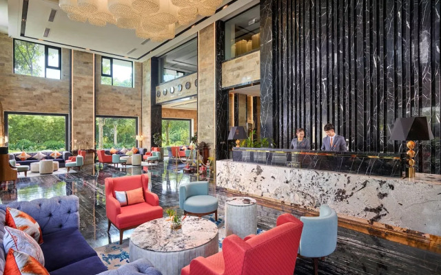 Ravatel Luxury Hotel Bac Giang