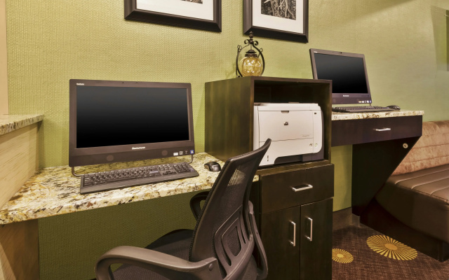 Hampton Inn Clinton