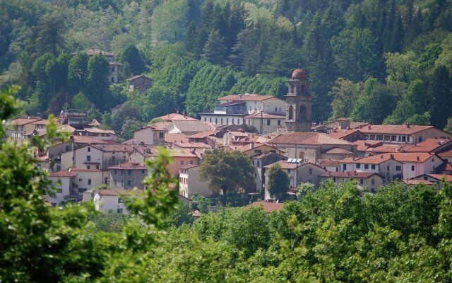 Rustically Decorated, Stylish Property