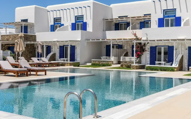 Phaedrus Living: Ornos Beach House Mykonos