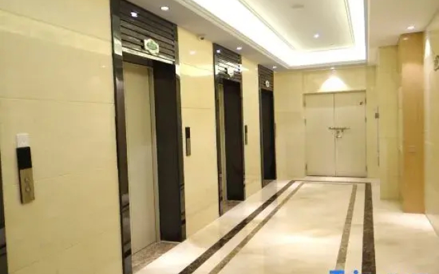 Vienna Hotel Wu'anPlaza store