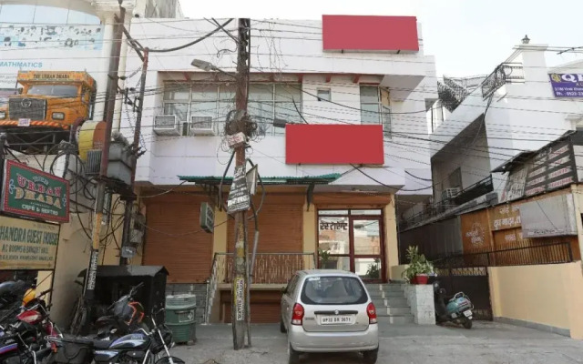 Oyo 18393 Chandra Guest House
