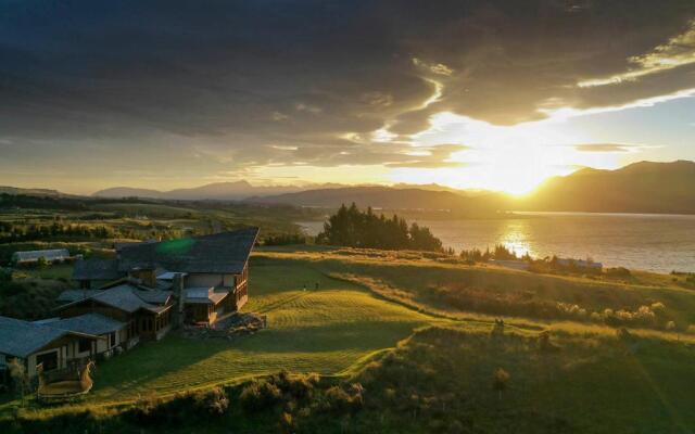 Fiordland Lodge