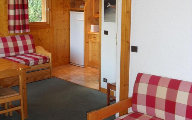 Spacious Apartment in Méribel near Ski Lift