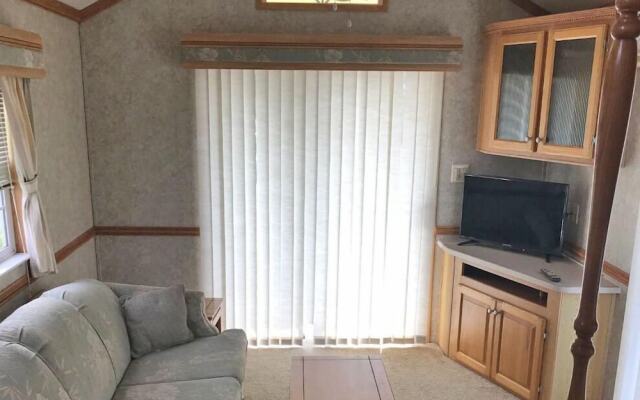 Narrows Too Camping Resort