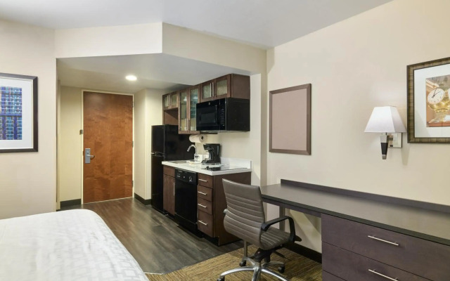 Candlewood Suites New York City-Times Square by IHG