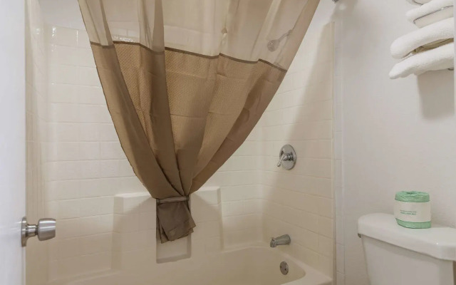 Motel 6 Van Buren, AR