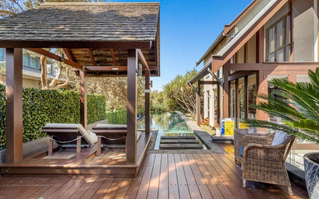 Kingscliff Balinese Beachfront Retreat