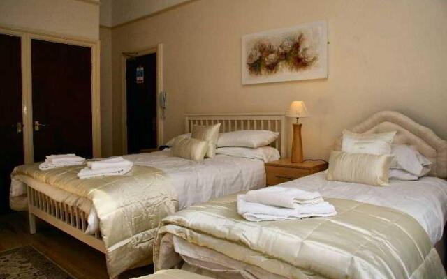 Ullet Suites