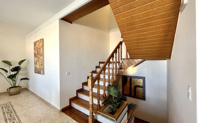 Faro Rising by Homing