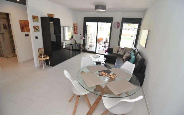 Penthouse Oasis Beach IV N  142