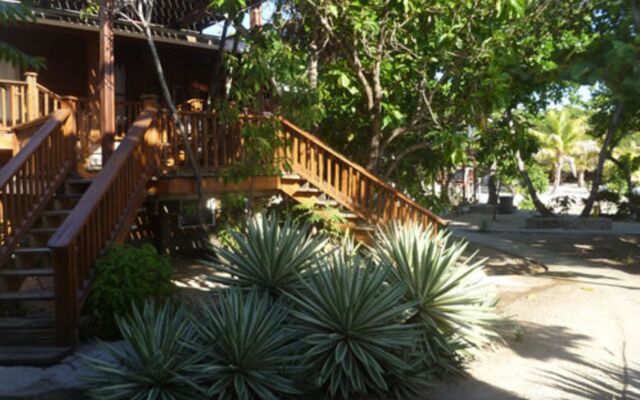 Foster's West Bay Resort