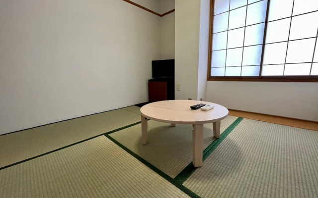 Yuzawa House
