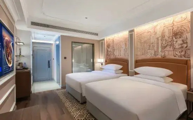 Vienna International Hotel (Sisyang Columbus Square Sishui Pavilion Branch)