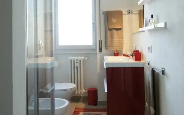 Red Studio Flat
