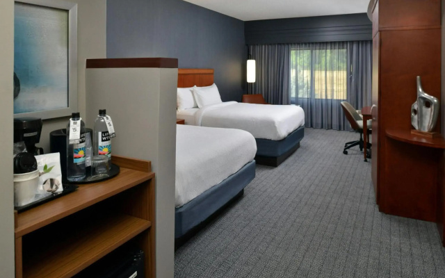 Courtyard by Marriott Harrisburg Hershey