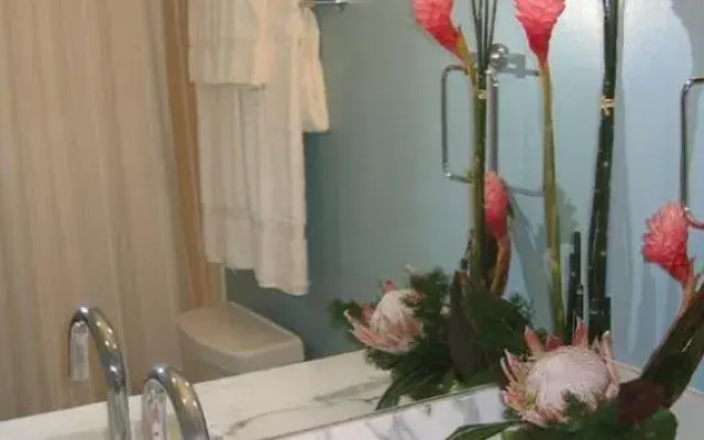 Ala Moana by Luxury Suites International