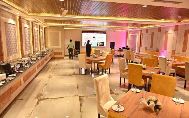 Hotel Aakriti Clarks Inn Express