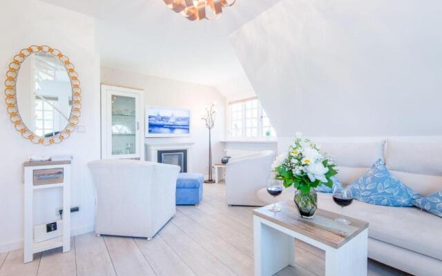 Whg_ 4_ Nuur Hiir Hues