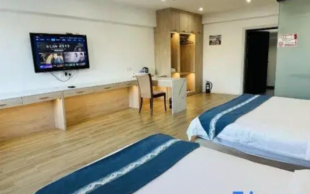 Yunxi Homestay (Academy Road Branch)
